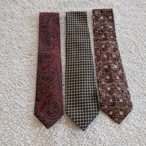 Lot of 3 men's ties